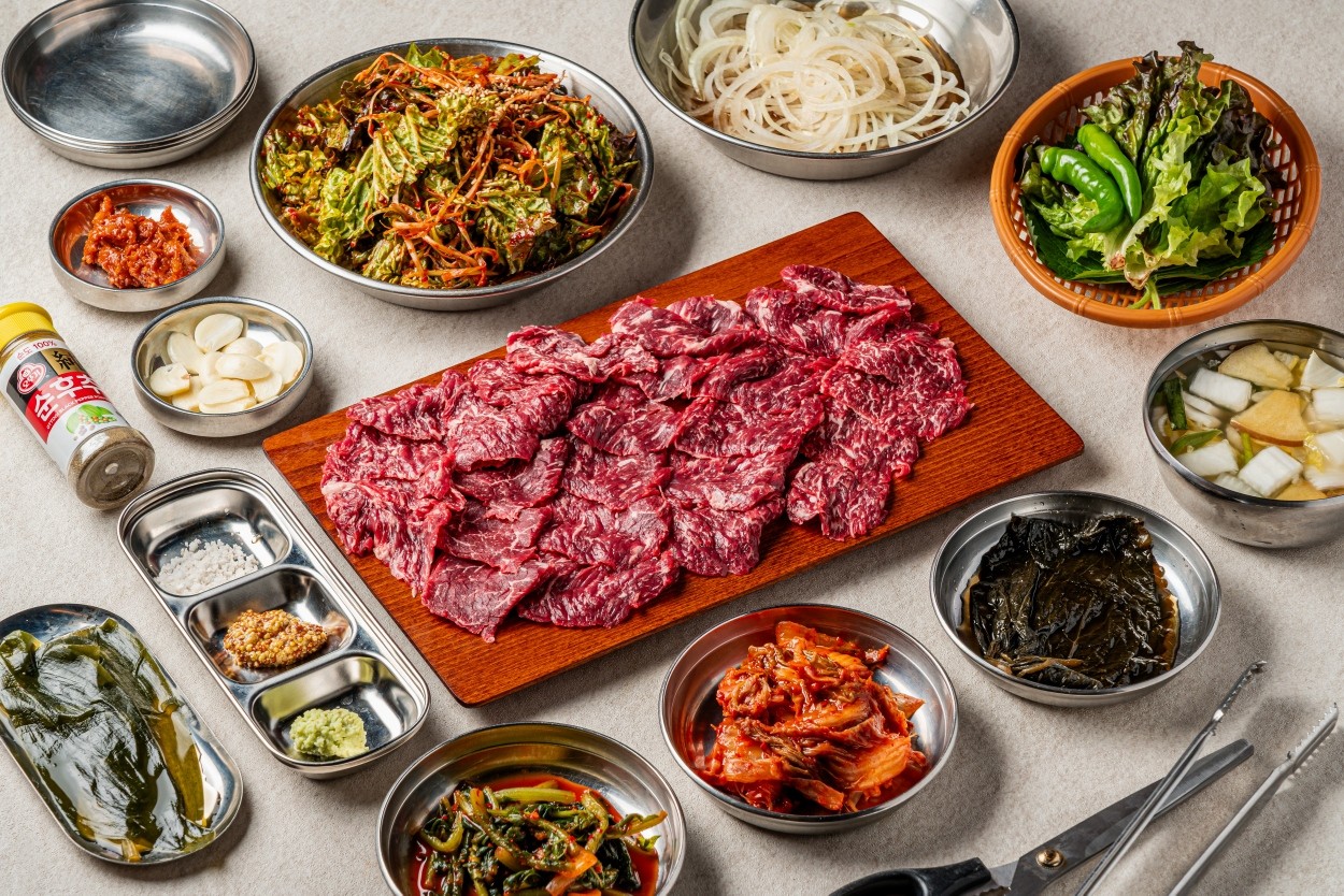 십년한우실비집 안산월피점